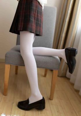 艳妇臀荡乳欲伦交换h漫_国产剧电视剧在线观看